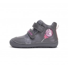 Barefoot pilki batai 25-30...