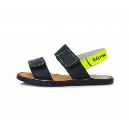 Tamsiai mėlynos barefoot...