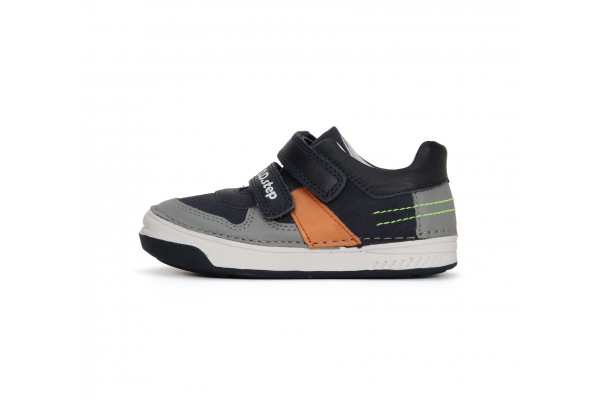 Tamsiai mėlyni batai 31-36 d. S040-41688L Tamsiai mėlyni batai 31-36 d. S040-41688L